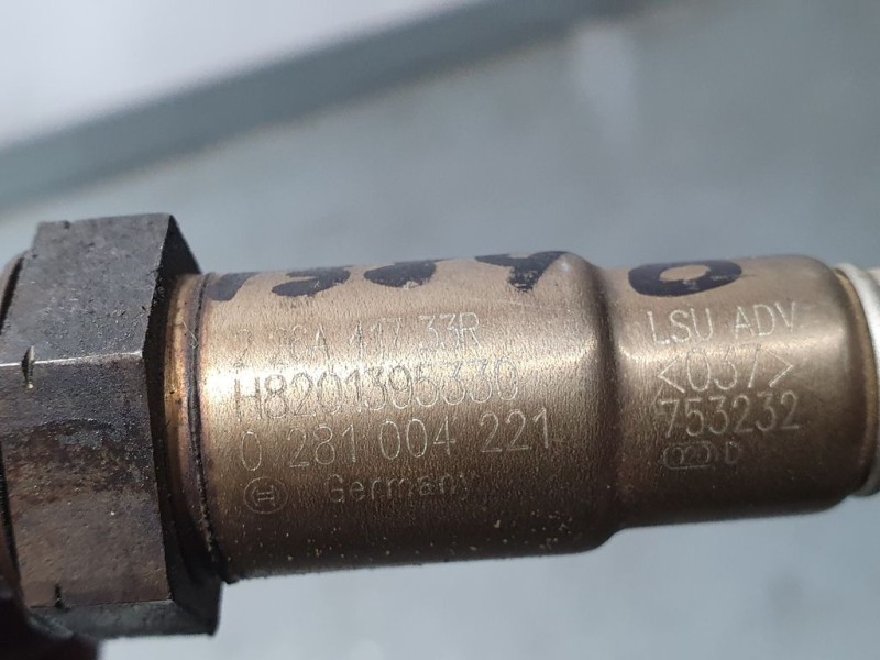 Recambio de sonda lambda para renault kangoo profesional referencia OEM IAM 228A41733R 0281004221 BOSCH