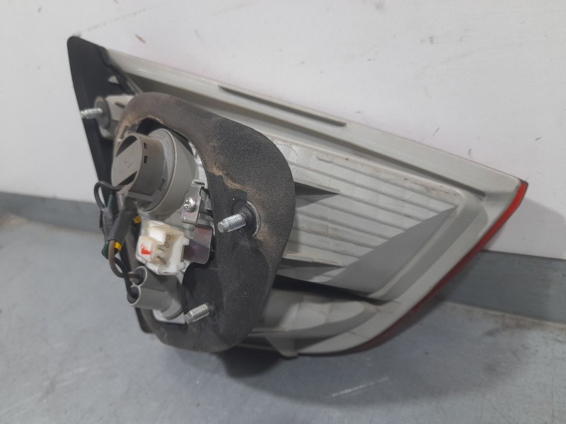 Recambio de piloto trasero derecho interior para hyundai ix35 (lm, el, elh) 1.6 referencia OEM IAM 924602Y0  