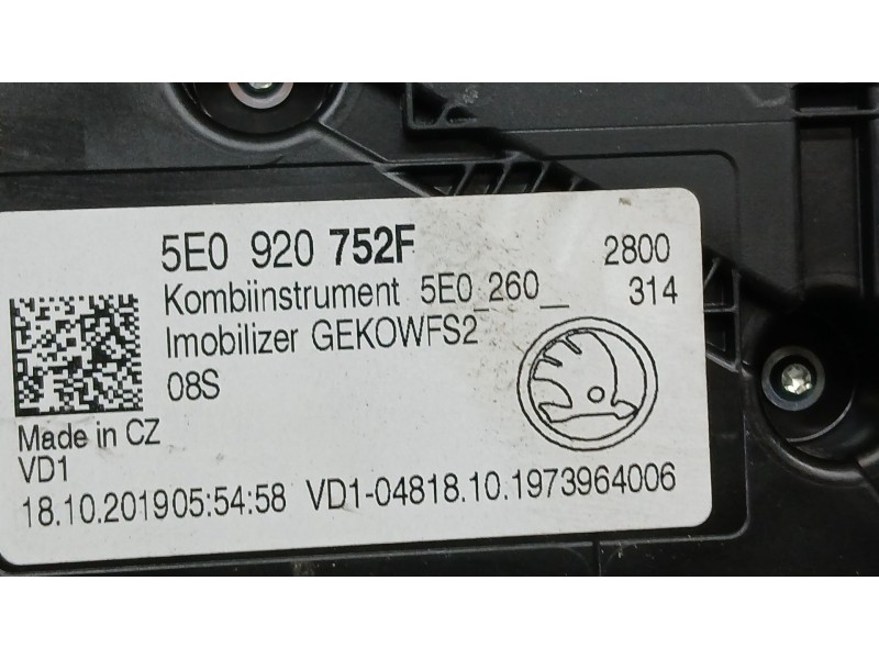 Recambio de cuadro instrumentos para skoda octavia iii combi (5e5, 5e6) 1.5 tsi g-tec referencia OEM IAM 5E0920752F  1973964006