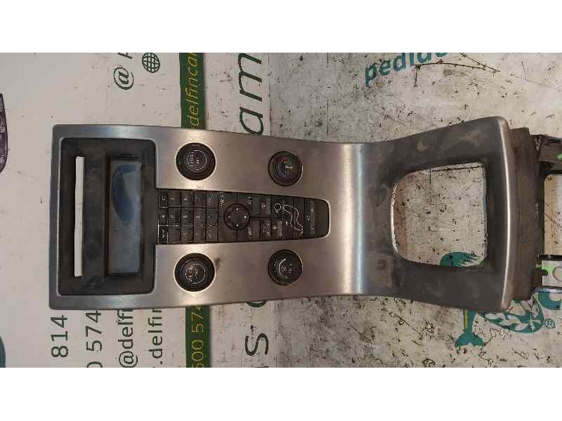 Recambio de mando climatizador para volvo s40 berlina 1.6 d kinetic referencia OEM IAM   CON PANTALLA MULTIFUNCION Y MANDOS RADI