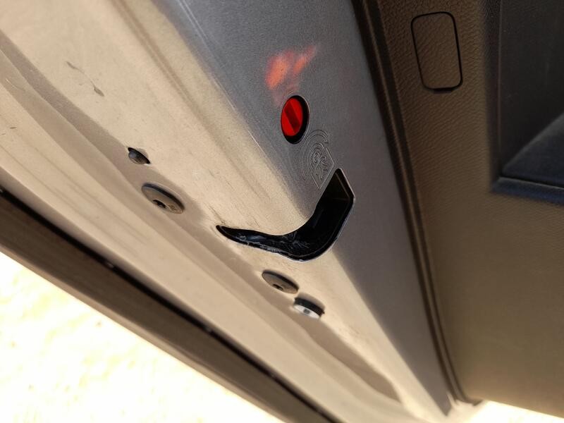 Recambio de cerradura puerta trasera izquierda para opel corsa f (p2jo) 1.2 (68) referencia OEM IAM 9844413080  