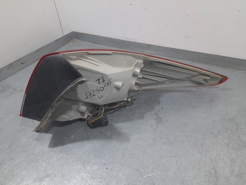 Recambio de piloto trasero izquierdo exterior para hyundai ix35 (lm, el, elh) 1.6 referencia OEM IAM 924012Y0  