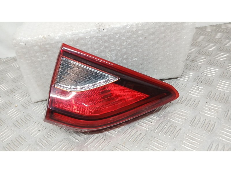 Recambio de piloto trasero izquierdo interior para kia stonic (yb) 1.2 cvvt referencia OEM IAM 92403H8400  92403H8