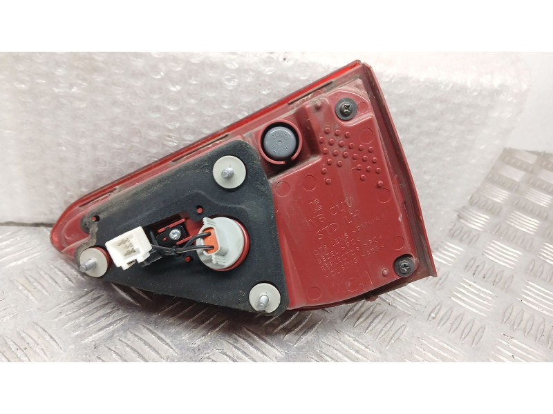 Recambio de piloto trasero izquierdo interior para kia stonic (yb) 1.2 cvvt referencia OEM IAM 92403H8400  92403H8