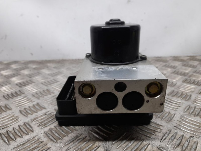 Recambio de abs para mercedes-benz clase c (w203) berlina 200 compressor (203.042) referencia OEM IAM A2034310812 1002040395 ATE