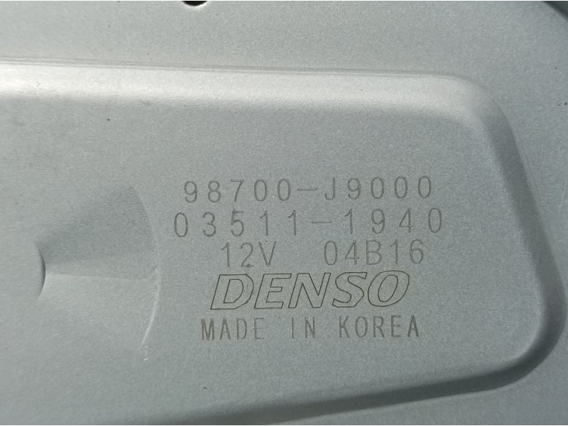 Recambio de motor limpia trasero para hyundai kona essence 2wd referencia OEM IAM 98700J9000 035111940 DENSO