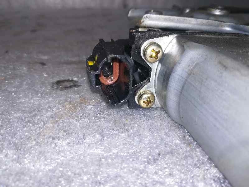 Recambio de elevalunas delantero derecho para daewoo kalos 1.4 sr referencia OEM IAM 96541738 2 PINS ELECTRICO