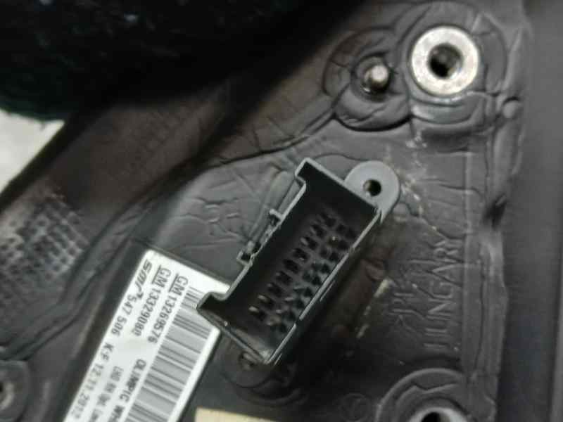 Recambio de retrovisor derecho para opel insignia berlina excellence referencia OEM IAM 13269576  ELECTRICO , ROZADO 7 PINS