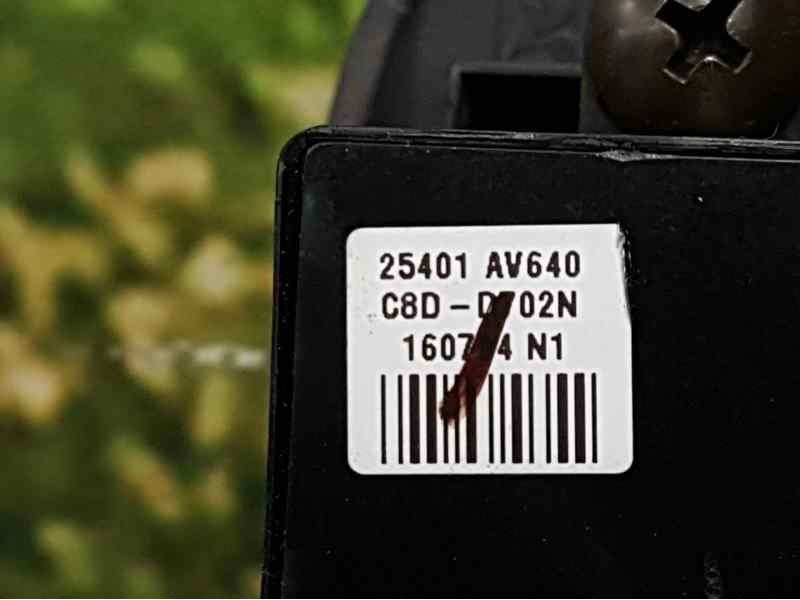 Recambio de mando elevalunas delantero izquierdo para nissan primera berlina (p12) acenta referencia OEM IAM 25401AV640  