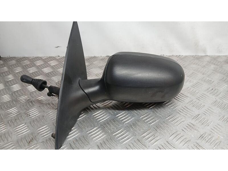 Recambio de retrovisor izquierdo para opel corsa c comfort referencia OEM IAM 3495063 C/ MANDO,TOCADO, 