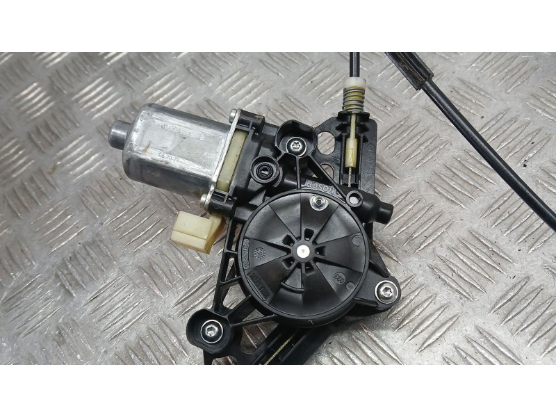 Recambio de elevalunas delantero izquierdo para skoda octavia iii combi (5e5, 5e6) 1.5 tsi g-tec referencia OEM IAM 5E0837461B B