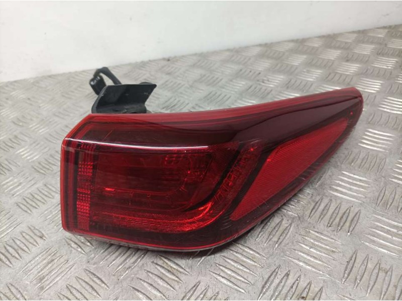 Recambio de piloto trasero derecho para hyundai kona essence 2wd referencia OEM IAM 92402J90  EXTERIOR