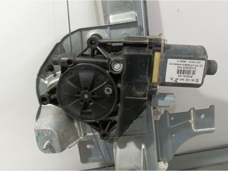 Recambio de elevalunas delantero derecho para peugeot 208 active referencia OEM IAM 9673154380 A002C501 HILEX ELECTRICO 2 PINS