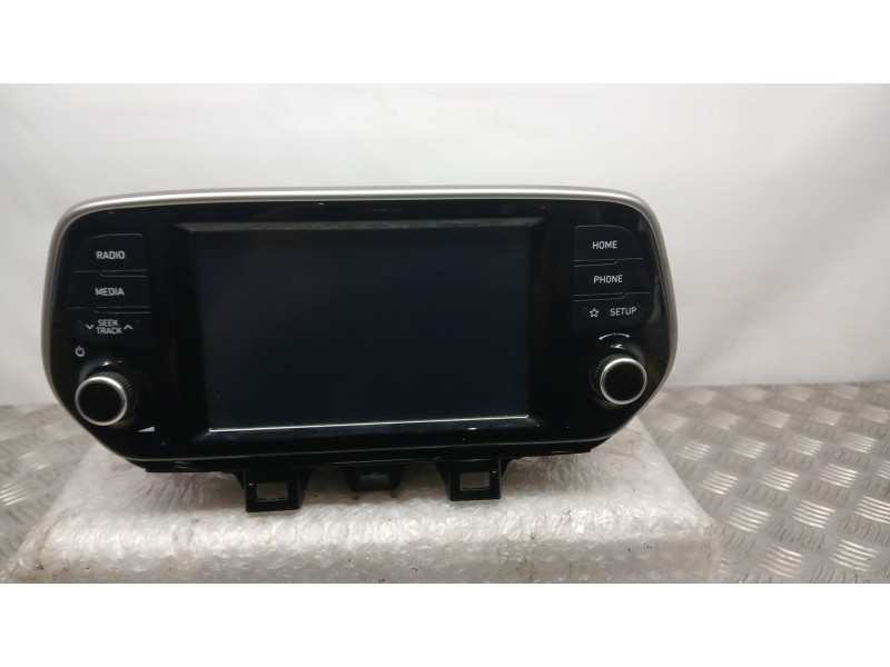 Recambio de sistema navegacion gps para hyundai tucson (tl, tle) 1.6 gdi referencia OEM IAM 96160D3720ZL5  ADB113EE
