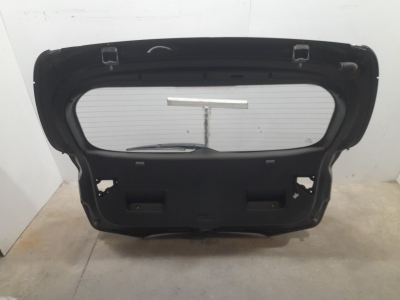 Recambio de porton trasero para kia stonic (yb) 1.2 cvvt referencia OEM IAM   