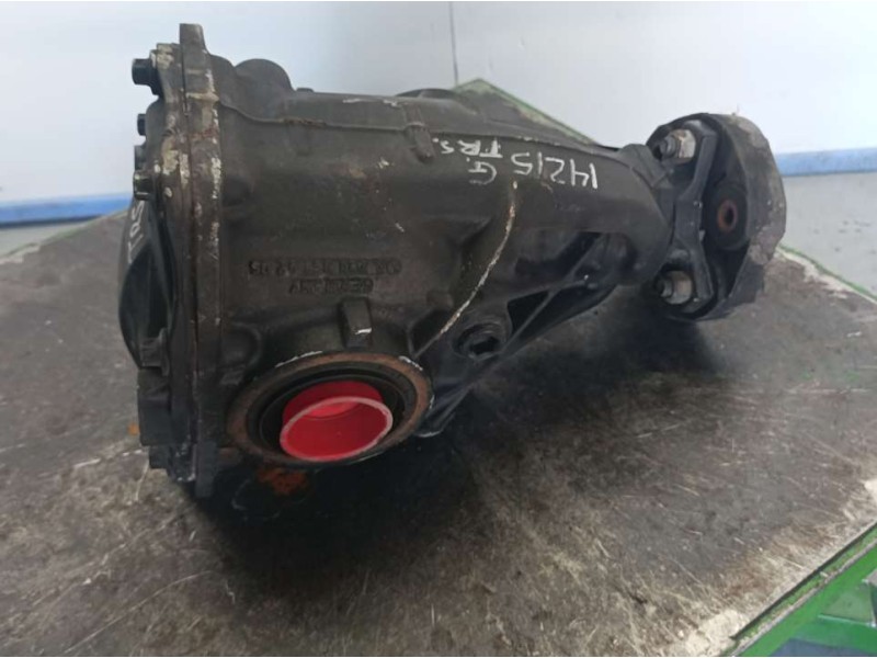 Recambio de diferencial trasero para mercedes-benz clase c (w203) berlina 200 compressor (203.042) referencia OEM IAM A203351000