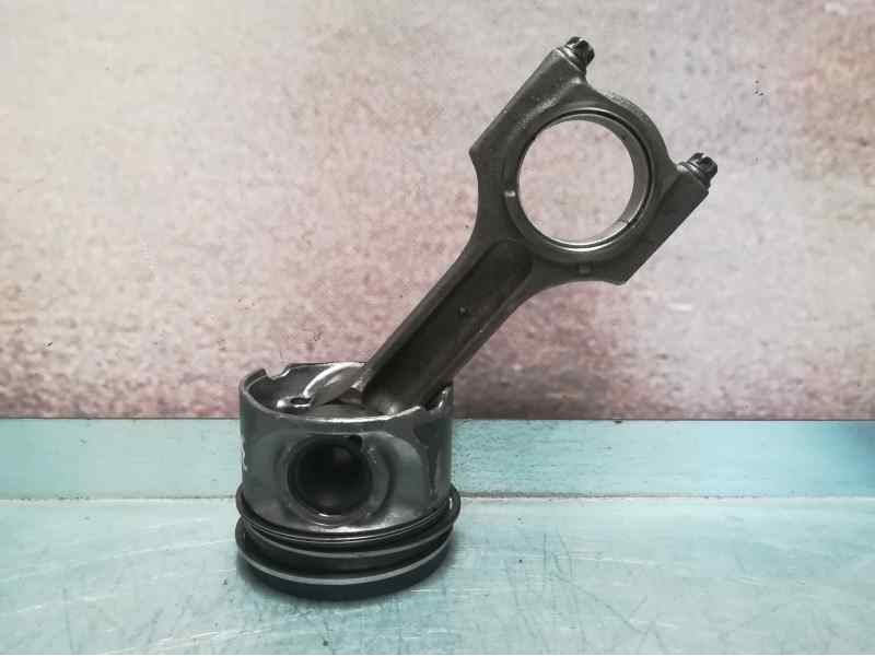 Recambio de biela para bmw x5 (e70) 3.0 turbodiesel cat referencia OEM IAM   