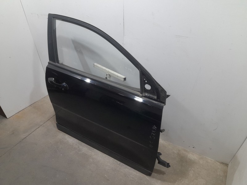 Recambio de puerta delantera derecha para kia stonic (yb) 1.2 cvvt referencia OEM IAM  TOCADA 