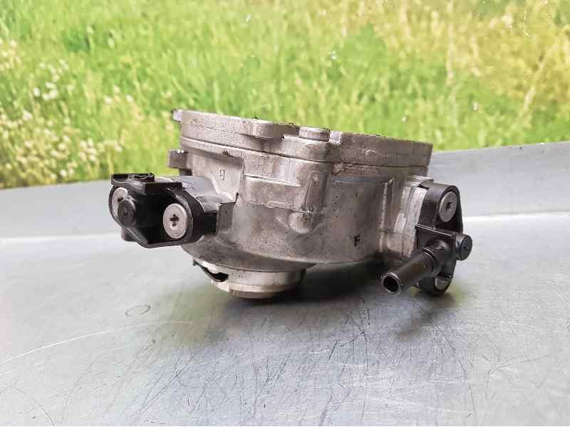 Recambio de depresor freno / bomba vacio para peugeot 208 1.6 16v hdi fap referencia OEM IAM 9804021880 1C20202C BOSCH