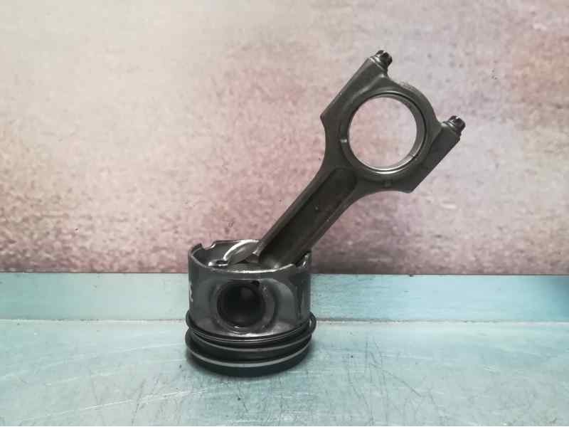 Recambio de biela para bmw x5 (e70) 3.0 turbodiesel cat referencia OEM IAM   
