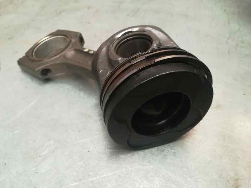 Recambio de biela para bmw x5 (e70) 3.0 turbodiesel cat referencia OEM IAM   
