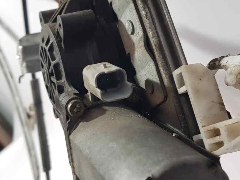 Recambio de elevalunas delantero izquierdo para peugeot 206 berlina xr referencia OEM IAM   ELÉCTRICO