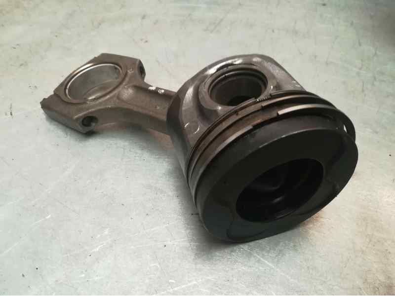 Recambio de biela para bmw x5 (e70) 3.0 turbodiesel cat referencia OEM IAM   