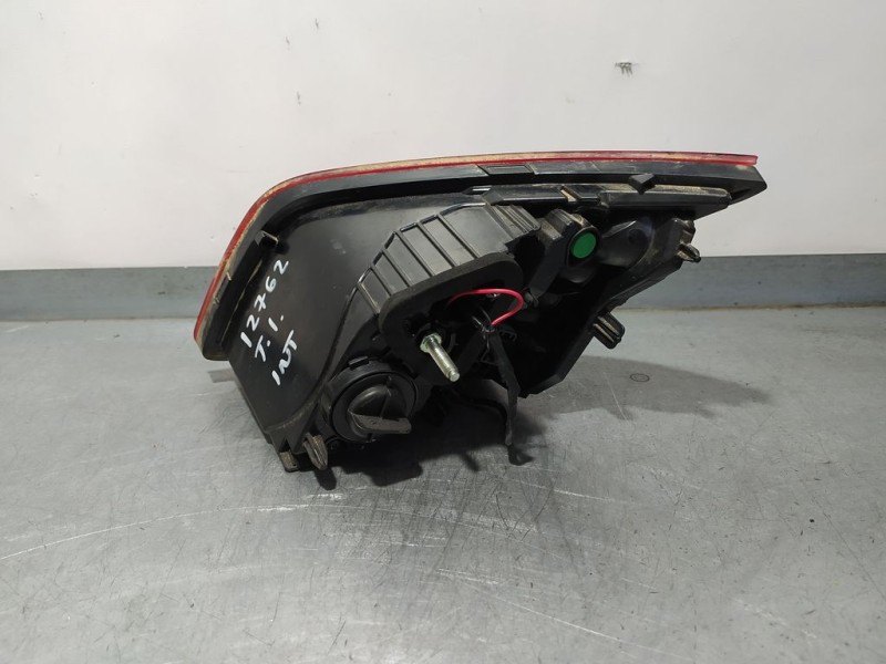 Recambio de piloto trasero izquierdo para peugeot 308 style referencia OEM IAM 9677818380  INTERIOR ROZADO