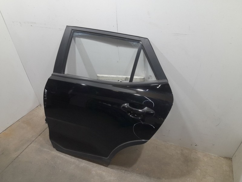 Recambio de puerta trasera izquierda para kia stonic (yb) 1.2 cvvt referencia OEM IAM   