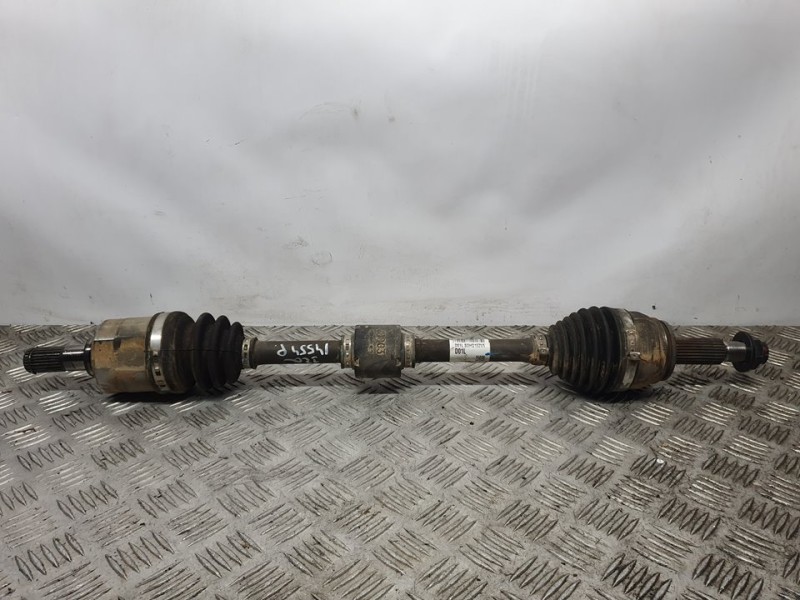 Recambio de transmision delantera izquierda para hyundai kona essence 2wd referencia OEM IAM 49500J9000  