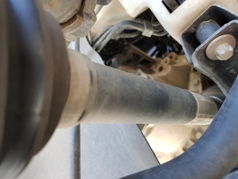 Recambio de transmision delantera izquierda para peugeot 208 active referencia OEM IAM 9656135280  