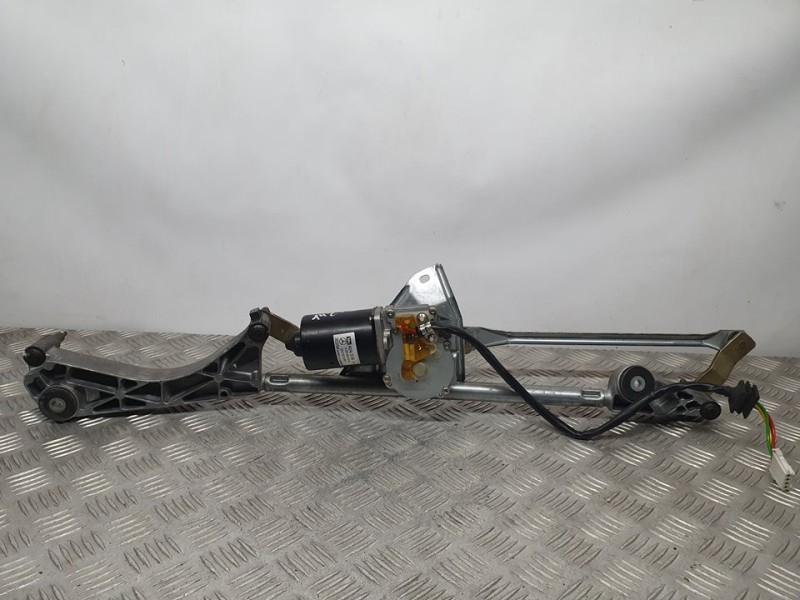 Recambio de motor limpia delantero para mercedes-benz clase c (w203) berlina 200 compressor (203.042) referencia OEM IAM A203820