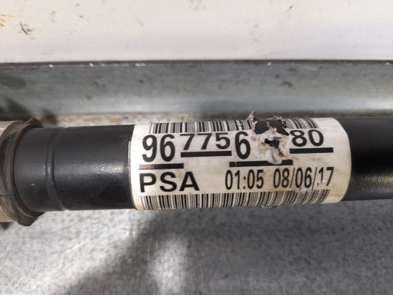 Recambio de transmision delantera izquierda para peugeot 308 style referencia OEM IAM 9677561480  