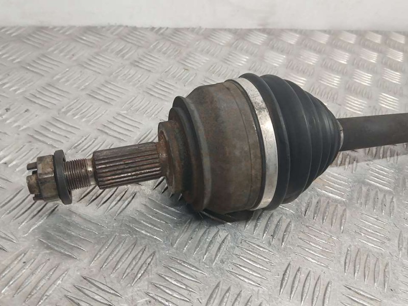 Recambio de transmision delantera izquierda para renault espace iv (jk0) dynamique referencia OEM IAM 8200467679  