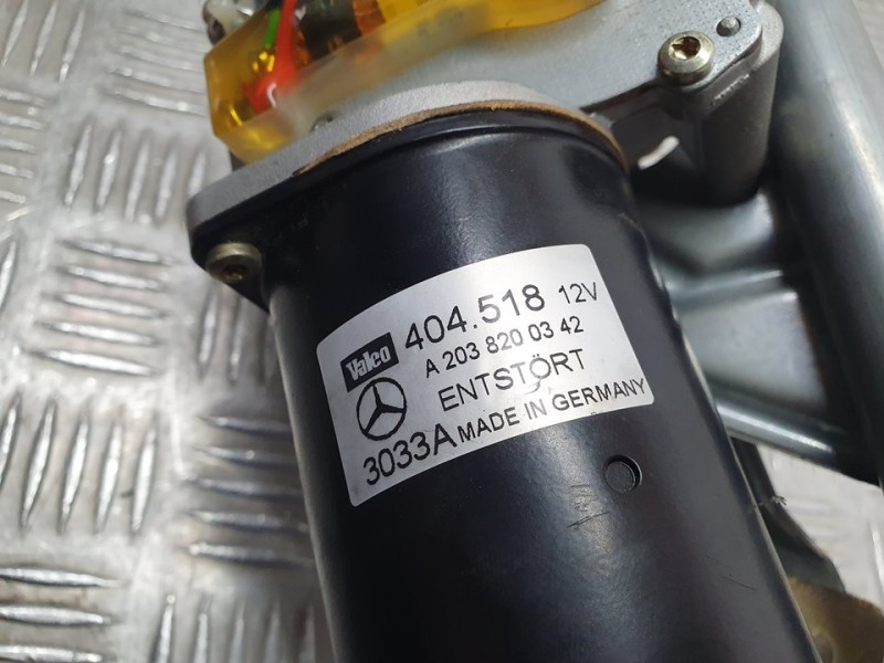 Recambio de motor limpia delantero para mercedes-benz clase c (w203) berlina 200 compressor (203.042) referencia OEM IAM A203820