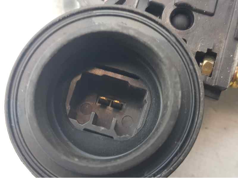 Recambio de elevalunas trasero derecho para toyota rav 4 (a2) 2.0 d-4d executive 4x4 (2003) referencia OEM IAM 8572032150 2 PINS