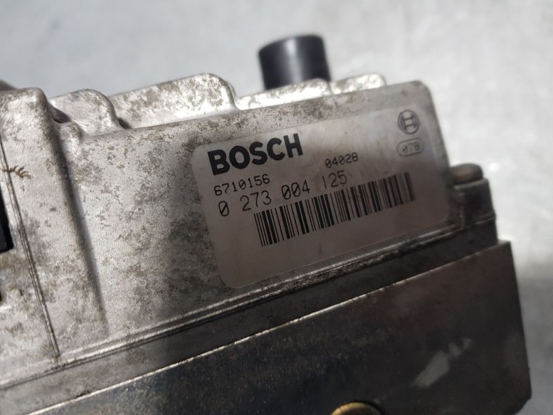 Recambio de abs para volvo v40 familiar 1.8 16v referencia OEM IAM 30621337 0265216014 BOSCH