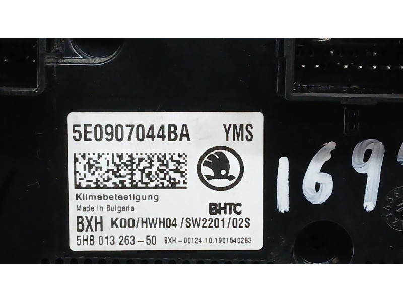 Recambio de mando climatizador para skoda octavia iii combi (5e5, 5e6) 1.5 tsi g-tec referencia OEM IAM 5E0907044B  5HB013263