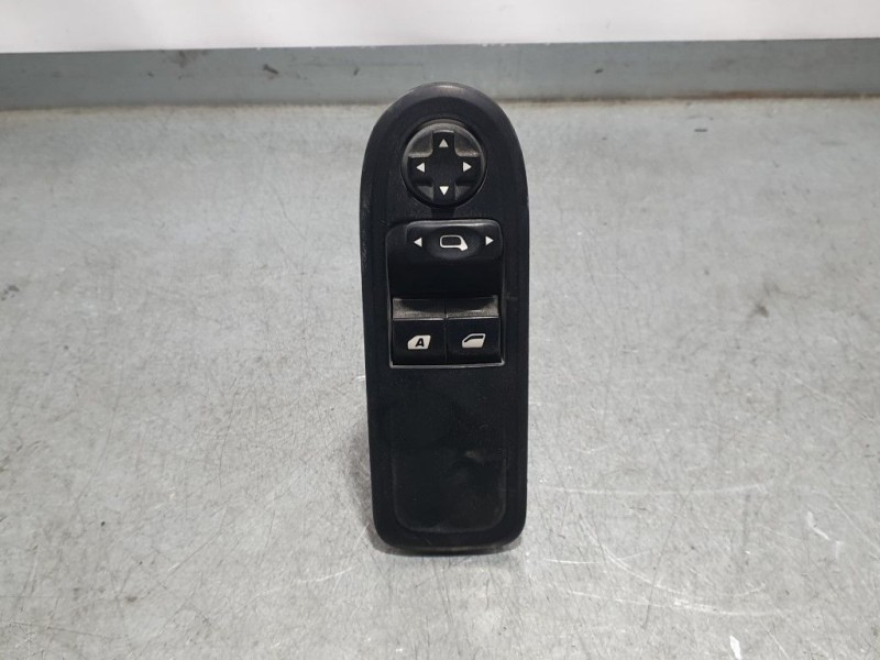 Recambio de mando elevalunas delantero izquierdo para citroën c3 business referencia OEM IAM 96637530XT 529076433 DELPHI