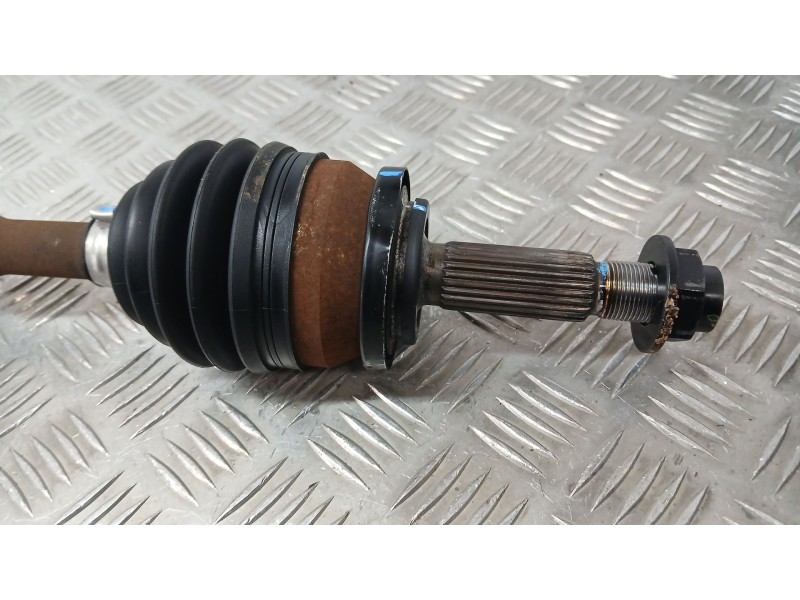 Recambio de transmision delantera derecha para kia stonic (yb) 1.2 cvvt referencia OEM IAM 49501H8060  