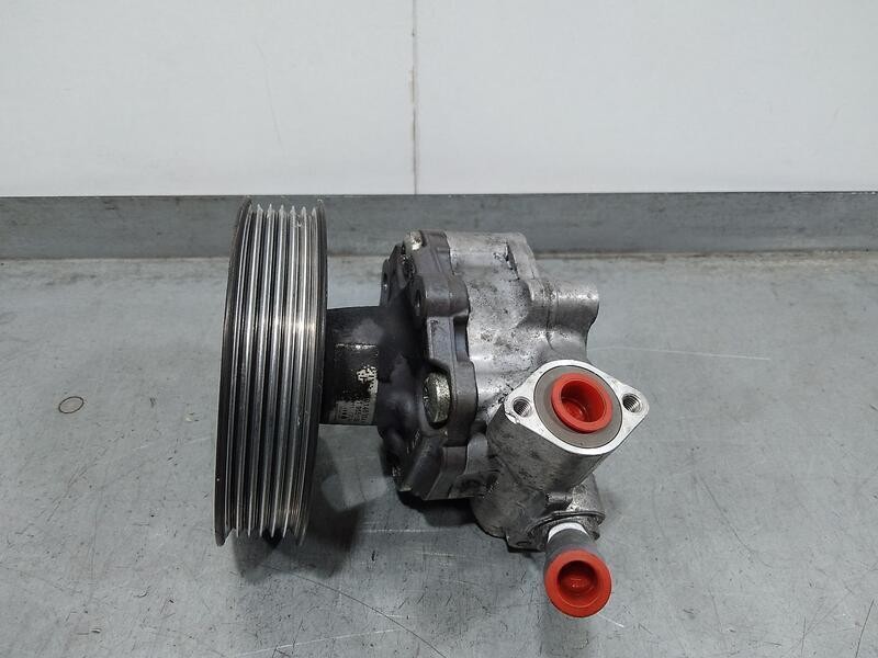 Recambio de bomba direccion para audi a4 ber. (b8) basis referencia OEM IAM 8k0145154h 7651955156 