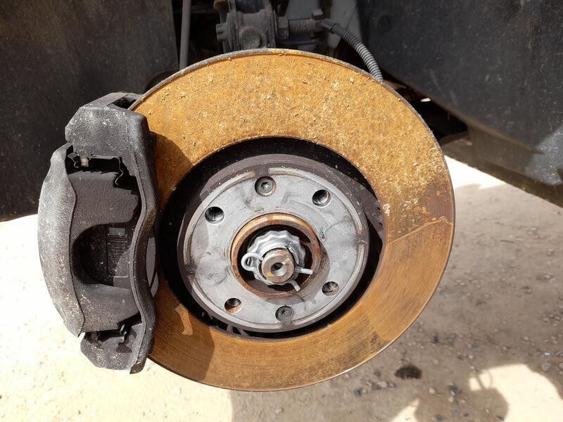 Recambio de mangueta delantera izquierda para opel corsa f (p2jo) 1.2 (68) referencia OEM IAM 9826780480  