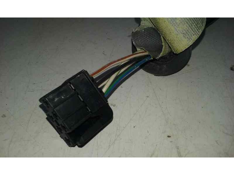 Recambio de retrovisor derecho para volvo v70 familiar exclusive referencia OEM IAM  5 CABLES ELECTRICO