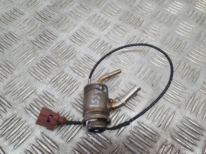 Recambio de inyector adblue para volkswagen tiguan advance bmt referencia OEM IAM 05L131113J 0444025149 BOSCH