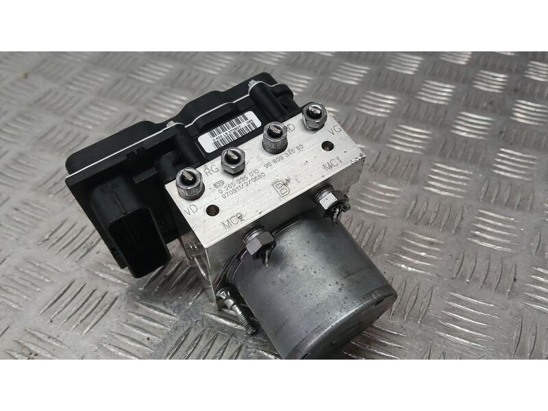 Recambio de abs para citroën c4 picasso sx referencia OEM IAM 9660934580 BOSCH 0265235010
