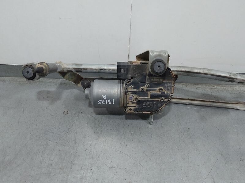 Recambio de motor limpia delantero para volkswagen caddy furgón/kombi kombi referencia OEM IAM 2k1955023j 3397021952 Bosch