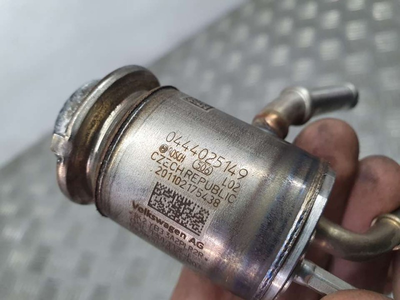 Recambio de inyector adblue para volkswagen tiguan advance bmt referencia OEM IAM 05L131113J 0444025149 BOSCH