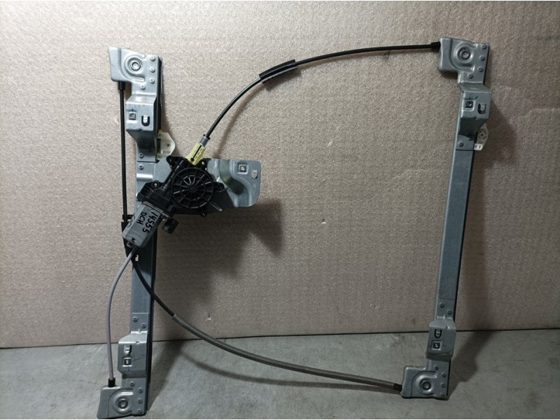 Recambio de elevalunas delantero derecho para renault kangoo profesional referencia OEM IAM 807208423R  ELECTRICO 2 PINS