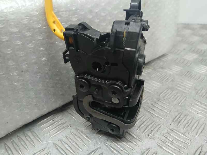 Recambio de cerradura puerta trasera derecha para citroën c4 1.5 hdi referencia OEM IAM 9832797480  ELECTRICA