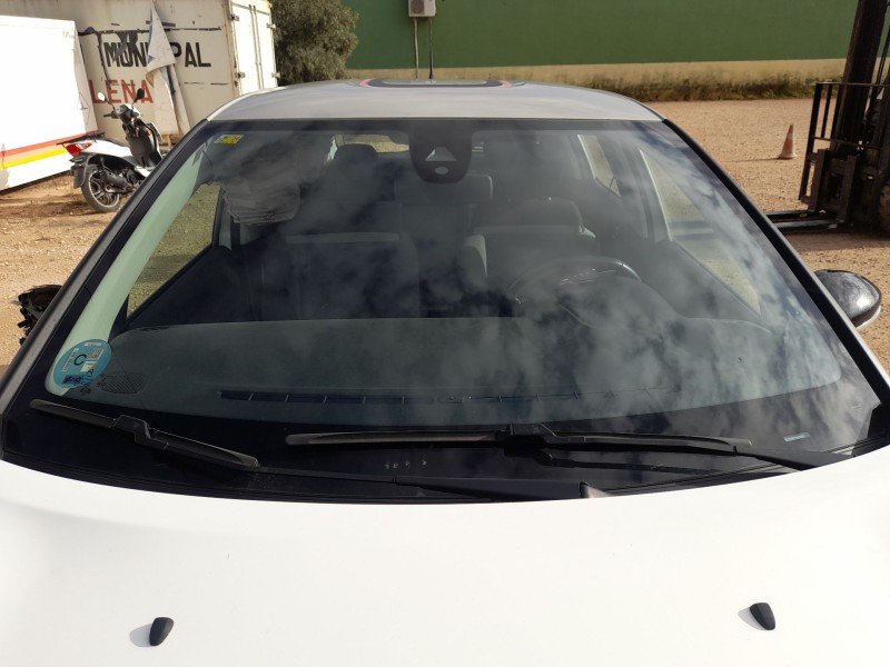 Recambio de parabrisas para citroën c3 iii (sx) 1.2 vti 82 referencia OEM IAM 9812886680  